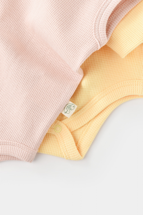 Set 2 body-uri fara maneci bebe unisex -100% bumbac organic - Galben/Roz, BabyCosy [5]