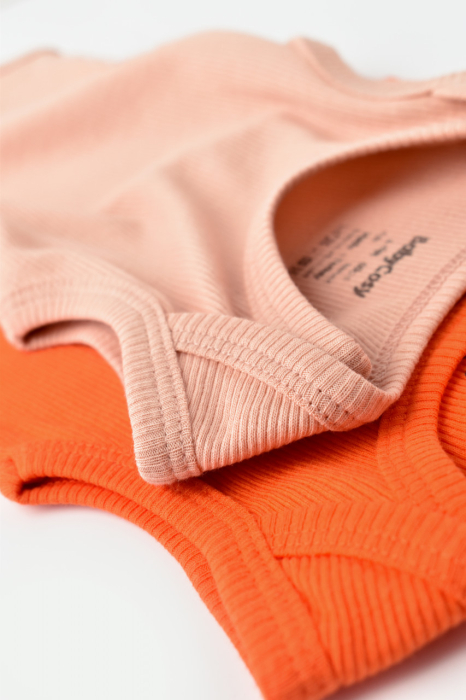 Set 2 body-uri fara maneci bebe unisex din bumbac organic si modal - Rodie/Piersica, BabyCosy [4]