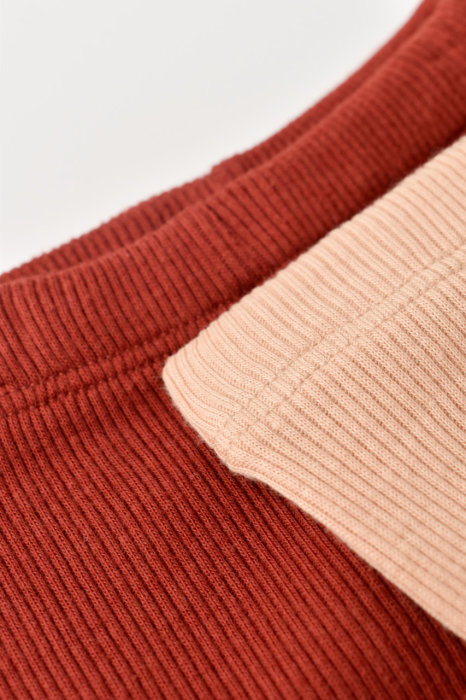 Set 2 pantaloni cu botosei bebe unisex din bumbac organic si modal - Caramiziu/Somon, BabyCosy [4]