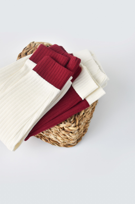 Set 2 pantaloni Ribana Bebe Unisex din bumbac organic si 5%elastan - Ecru/Bordo, BabyCosy [5]