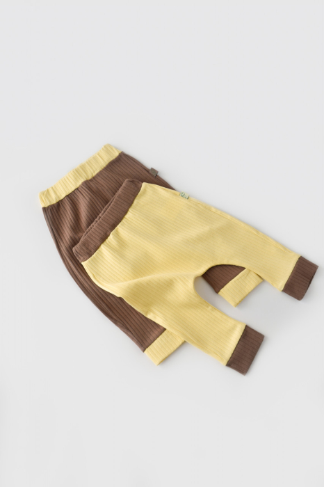 Set 2 pantaloni Ribana Bebe Unisex din bumbac organic si 5%elastan - Vanilie/Maro BabyCosy [3]