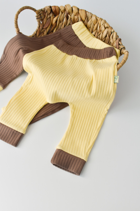 Set 2 pantaloni Ribana Bebe Unisex din bumbac organic si 5%elastan - Vanilie/Maro BabyCosy [6]