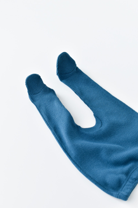 Set 4 piese: bluza, pantaloni, caciulita si manusi din bumbac organic si modal - Bleumarin, BabyCosy [8]
