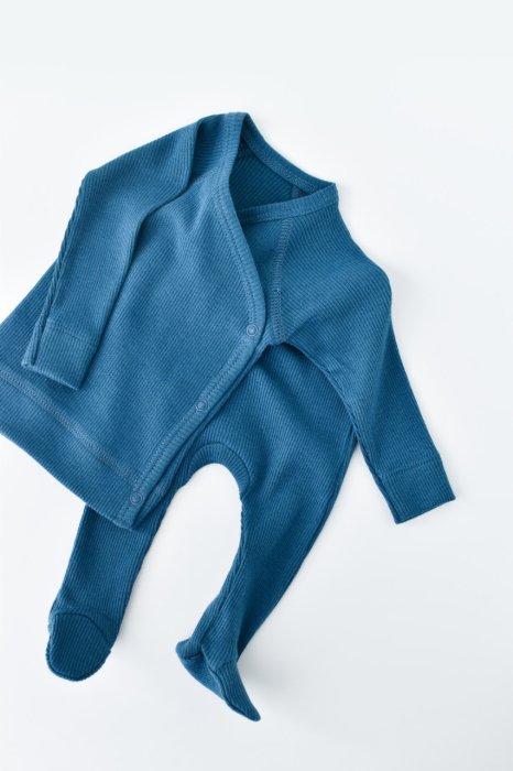 Set 4 piese: bluza, pantaloni, caciulita si manusi din bumbac organic si modal - Bleumarin, BabyCosy [2]