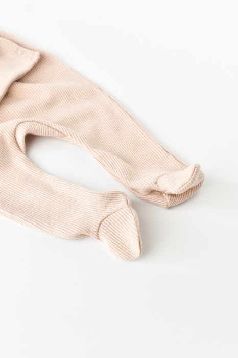 Set 4 piese: bluza, pantaloni, caciulita si manusi din bumbac organic si modal - Blush, BabyCosy [7]
