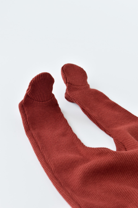 Set 4 piese: bluza, pantaloni, caciulita si manusi din bumbac organic si modal - Caramiziu, BabyCosy [7]