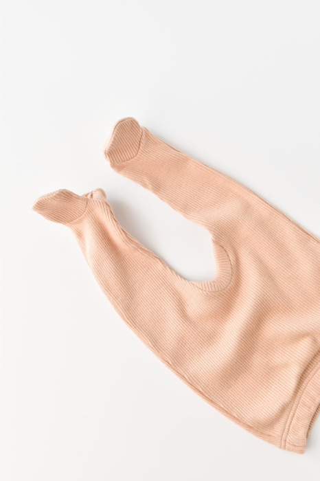 Set 4 piese: bluza, pantaloni, caciulita si manusi din bumbac organic si modal - Somon, BabyCosy [7]