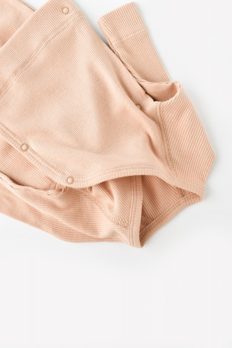 Set 4 piese: bluza, pantaloni, caciulita si manusi din bumbac organic si modal - Somon, BabyCosy [6]