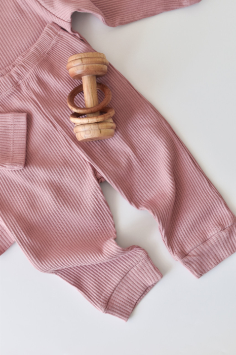 Set bluzita cu maneca lunga si pantaloni lungi din bumbac organic si modal - Roz BabyCosy [4]