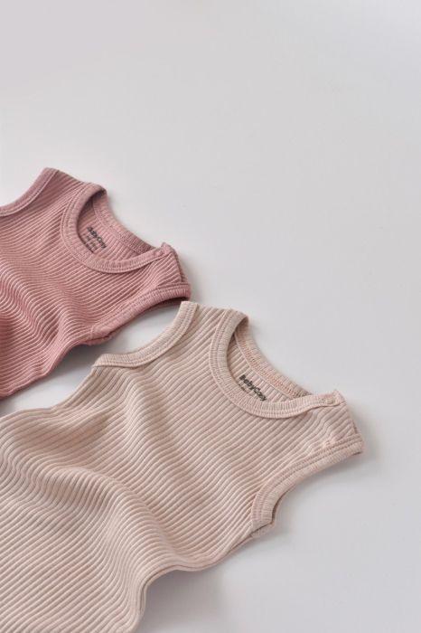 Set de 2 body-uri fara maneci din bumbac organic si modal - Roz/Blush BabyCosy [4]