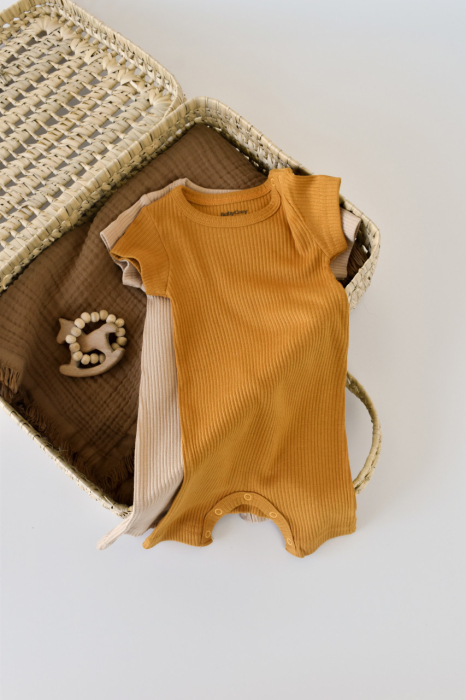 Set de 2 salopetele cu maneca scurta din bumbac organic si modal - Mustar/ Somon BabyCosy [9]