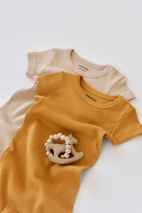 Set de 2 salopetele cu maneca scurta din bumbac organic si modal - Mustar/ Somon BabyCosy [3]