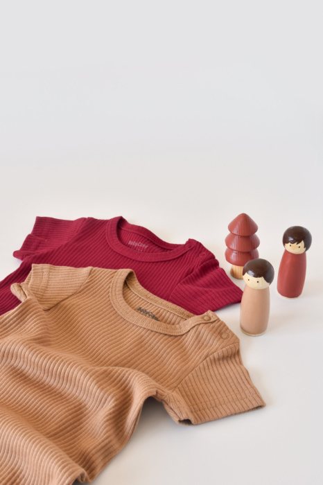 Set de 2 salopetele cu maneca scurta din bumbac organic si modal - Rosu/ Maro BabyCosy [5]