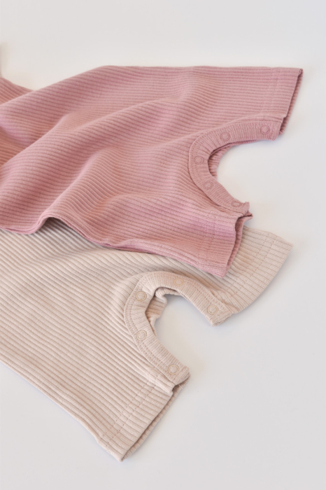 Set de 2 salopetele cu maneca scurta din bumbac organic si modal - Roz/ Blush BabyCosy [9]