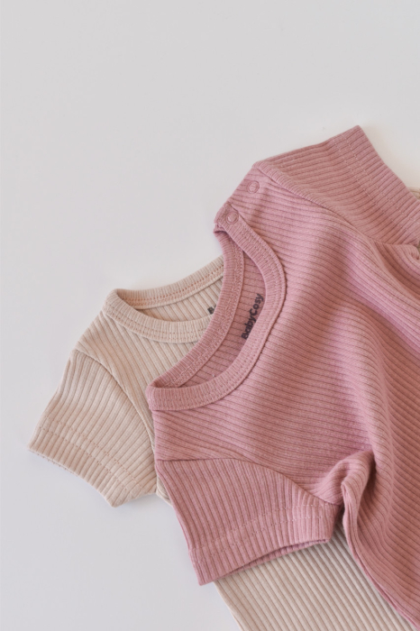 Set de 2 salopetele cu maneca scurta din bumbac organic si modal - Roz/ Blush BabyCosy [5]