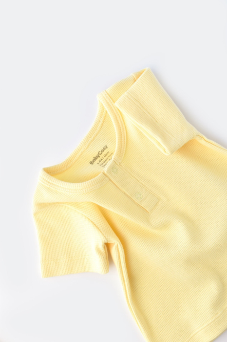 Set tricou cu pantaloni scurti - 100% bumbac organic - Galben, BabyCosy [4]