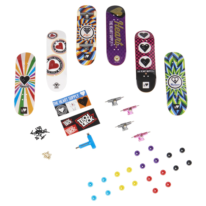 TECH DECK PACHET 6 PIESE CU ACCESORII FINGERBOARD HEART [2]