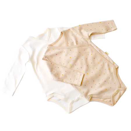 Body-uri și salopete bebeluși - Set 2 body-uri cu maneca lunga petreceute bebe unisex -100% bumbac organic - Crem cu buline, BabyCosy