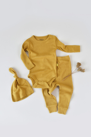 Body-uri și salopete bebeluși - Set 3 piese: body cu maneca lunga, pantaloni lungi si caciulita din bumbac organic si modal - Sofran, BabyCosy