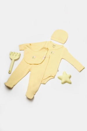 Haine copii - Set 4 piese:body, pantaloni, baveta si caciulita Bamboo, galben, BabyCosy, 50% bumbac+50%bambus
