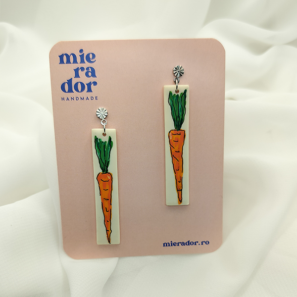 Cercei Morcovi pictați [1]