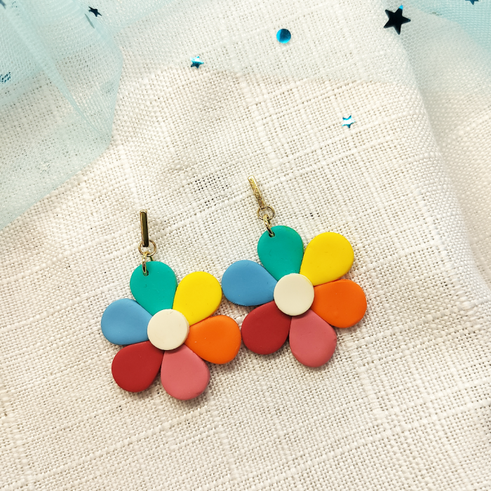 Cercei Sase petale colorate [2]