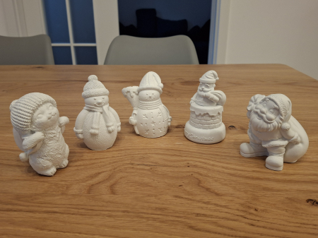 set-figurine-craciun-ipsos-3d-cu-pensula-si-vopsele.jpg [4]