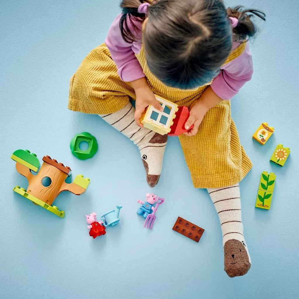 Lego Duplo Gradina Si Casa Din Copac a Purcelusei Peppa 10431 [4]