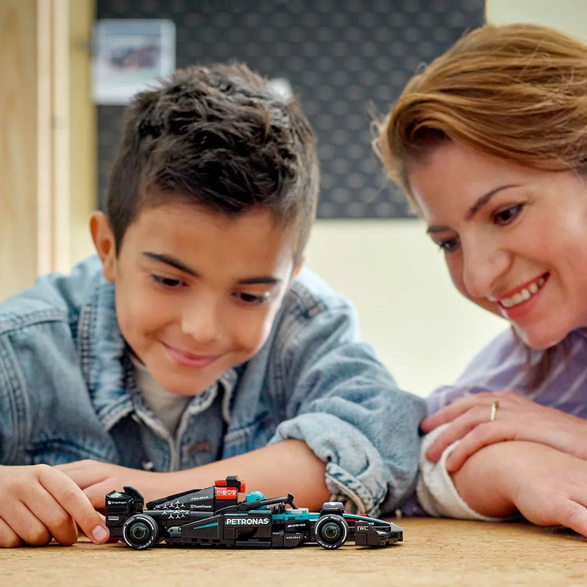 Lego Speed Champions Masina De Curse F1 Mercedes AMG W15 77244 [3]