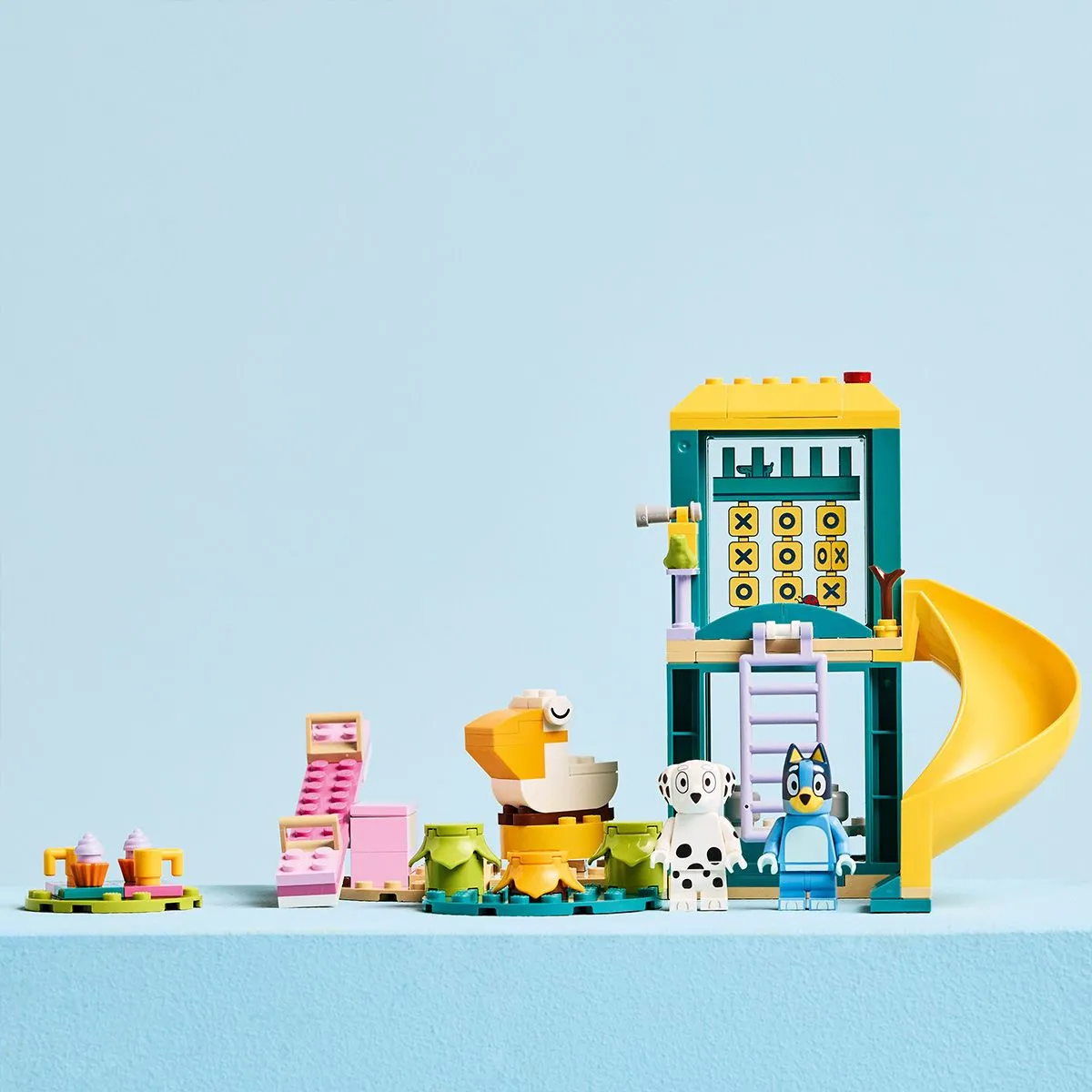 Lego Bluey Distractie La Locul De Joaca Cu Blue Si Chloe 11201 [1]