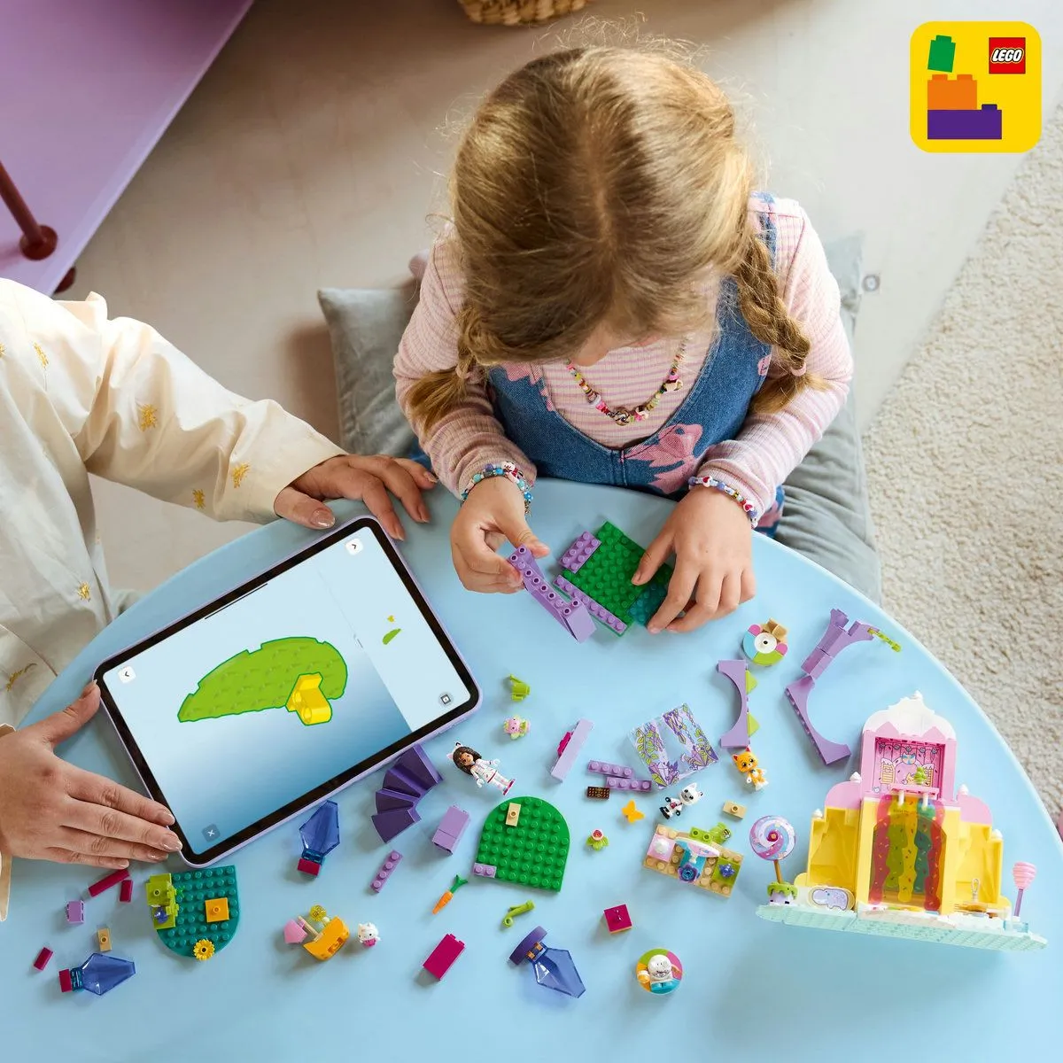 Lego Gabbys Dollhouse Filmul Muntele De Dulciuri Si Gradina Lui Kitty 11205 [2]