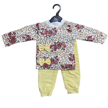 Seturi și compleuri - Set copii din două piese cu bluză florală și fundițe – pantaloni asortați