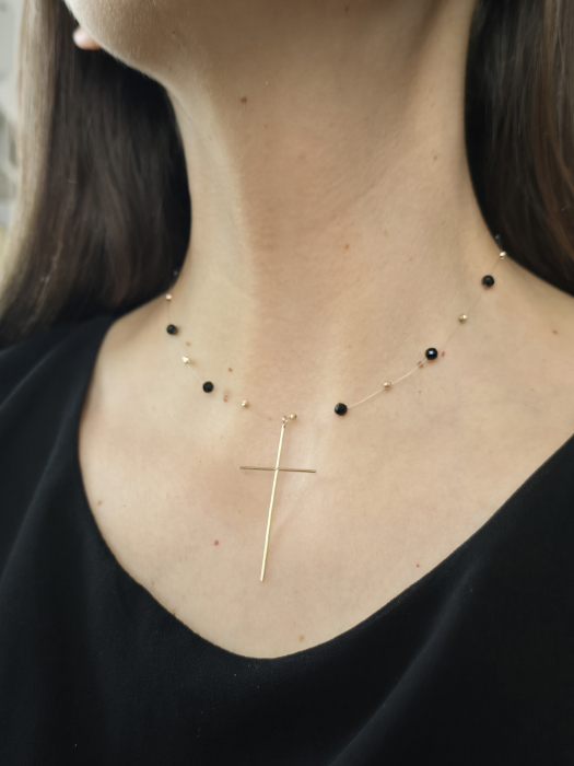 Colier pe fir transparent cu spinel, sfere și cruce din aur [2]