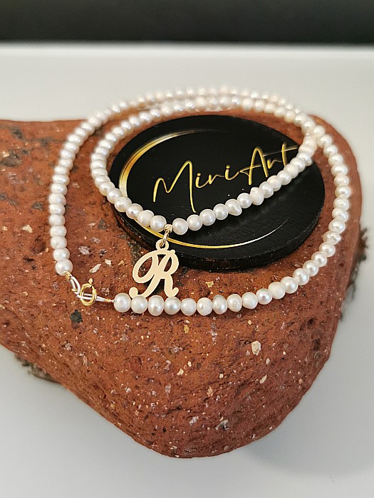 Colier Strălucire Perlată cu inițiala R – Perle de Cultură [2]