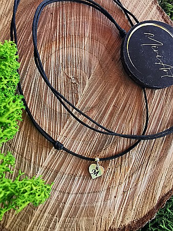 Colier Inimă cu inițiala M [1]