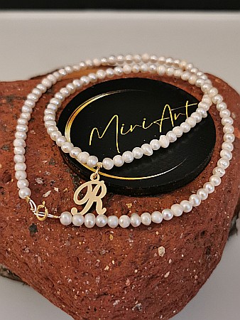 Colier Strălucire Perlată cu inițiala R – Perle de Cultură [3]