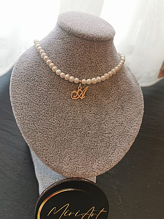 Colier Strălucire Perlată cu inițiala A – Perle de Cultură [2]