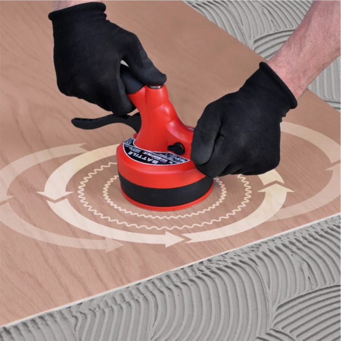 Ventuza electrica vibranta cu acumulator MONTOLIT Battile Li-ion 8.4V 2.5 Ah [3]