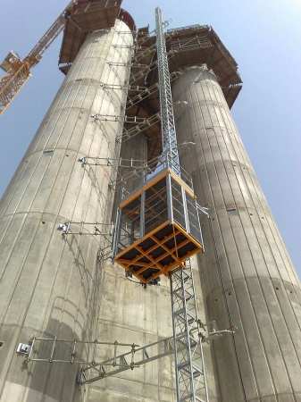 ASCENSOARE DE SANTIER - Ascensor persoane/materiale ELECTROELSA EHP 1500 H maxim 160m sarcina maxima 1500kg 400V