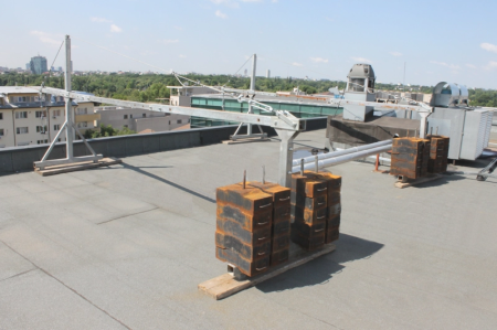 Nacela suspendata pe cabluri STARLIFT SL10 H maxim 150 m L maxim 10 m [1]