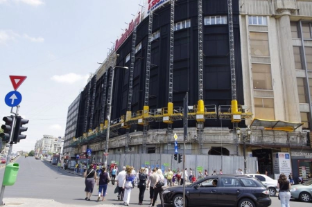 Platforma autoridicatoare ELECTROELSA EP 3125 – MONOCOLOANA H maxim 120m L maxim 8.75m 400V [2]