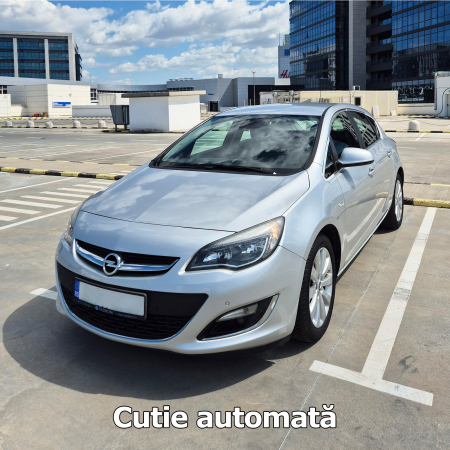 Maşini de închiriat - Închiriere Opel Astra Automat