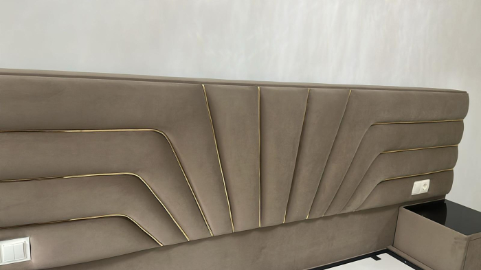 Pat tapitat Venus, cadru metalic cu somiera rabatabila si lada depozitare [19]