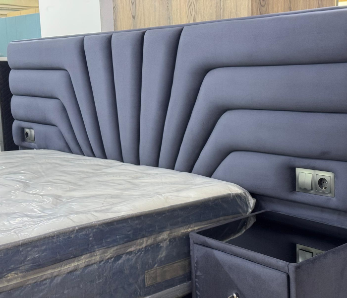 Pat tapitat Venus, cadru metalic cu somiera rabatabila si lada depozitare [2]