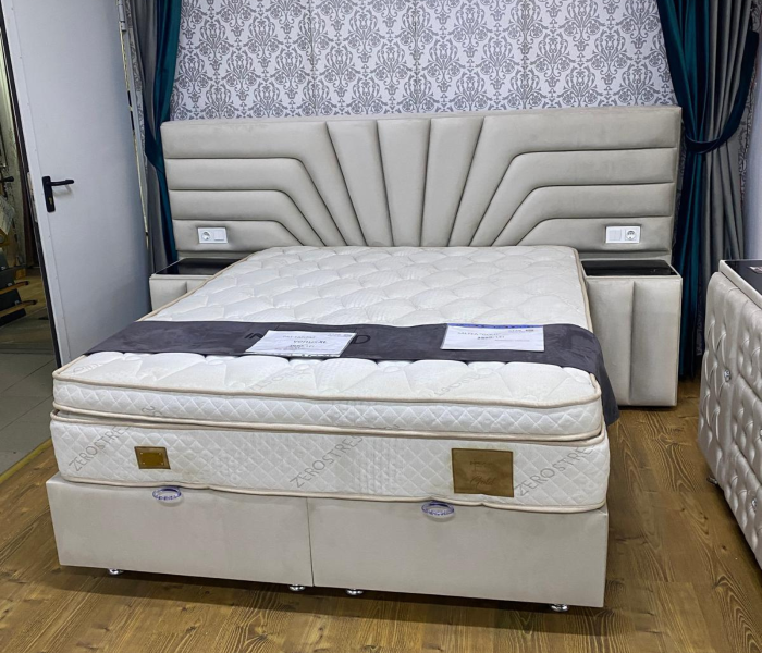 Pat tapitat Venus, cadru metalic cu somiera rabatabila si lada depozitare [12]