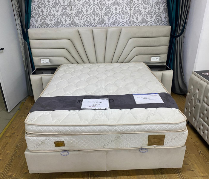 Pat tapitat Venus, cadru metalic cu somiera rabatabila si lada depozitare [13]