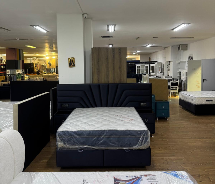 Pat tapitat Venus, cadru metalic cu somiera rabatabila si lada depozitare [7]