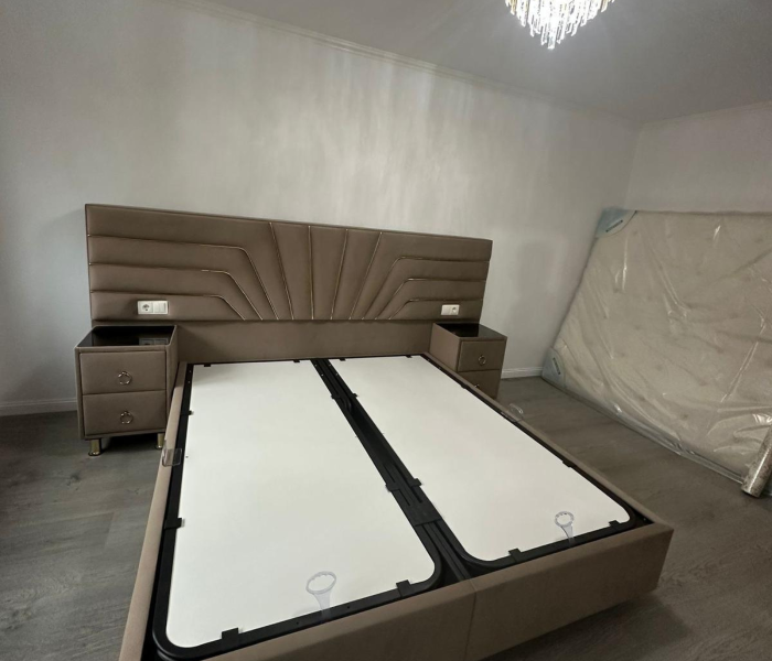 Pat tapitat Venus, cadru metalic cu somiera rabatabila si lada depozitare [16]