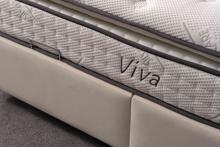 Pat tapitat Viva cadru metalic cu somiera rabatabila si lada depozitare [9]