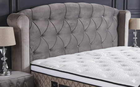 Pat Hadise Grey 160x200 [2]